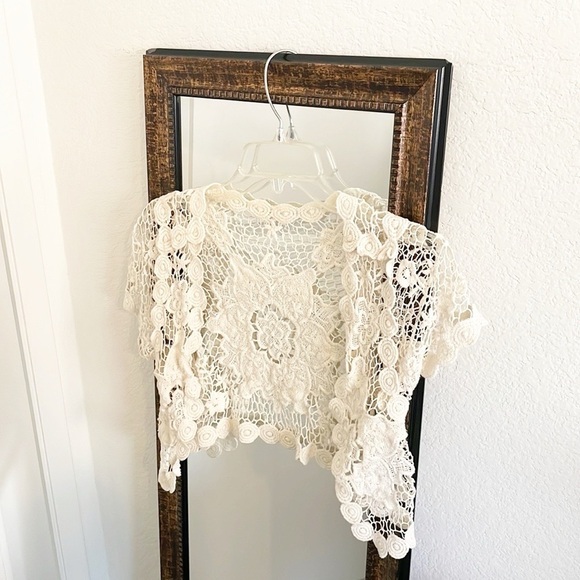 Sweaters - Cream crochet cardigan